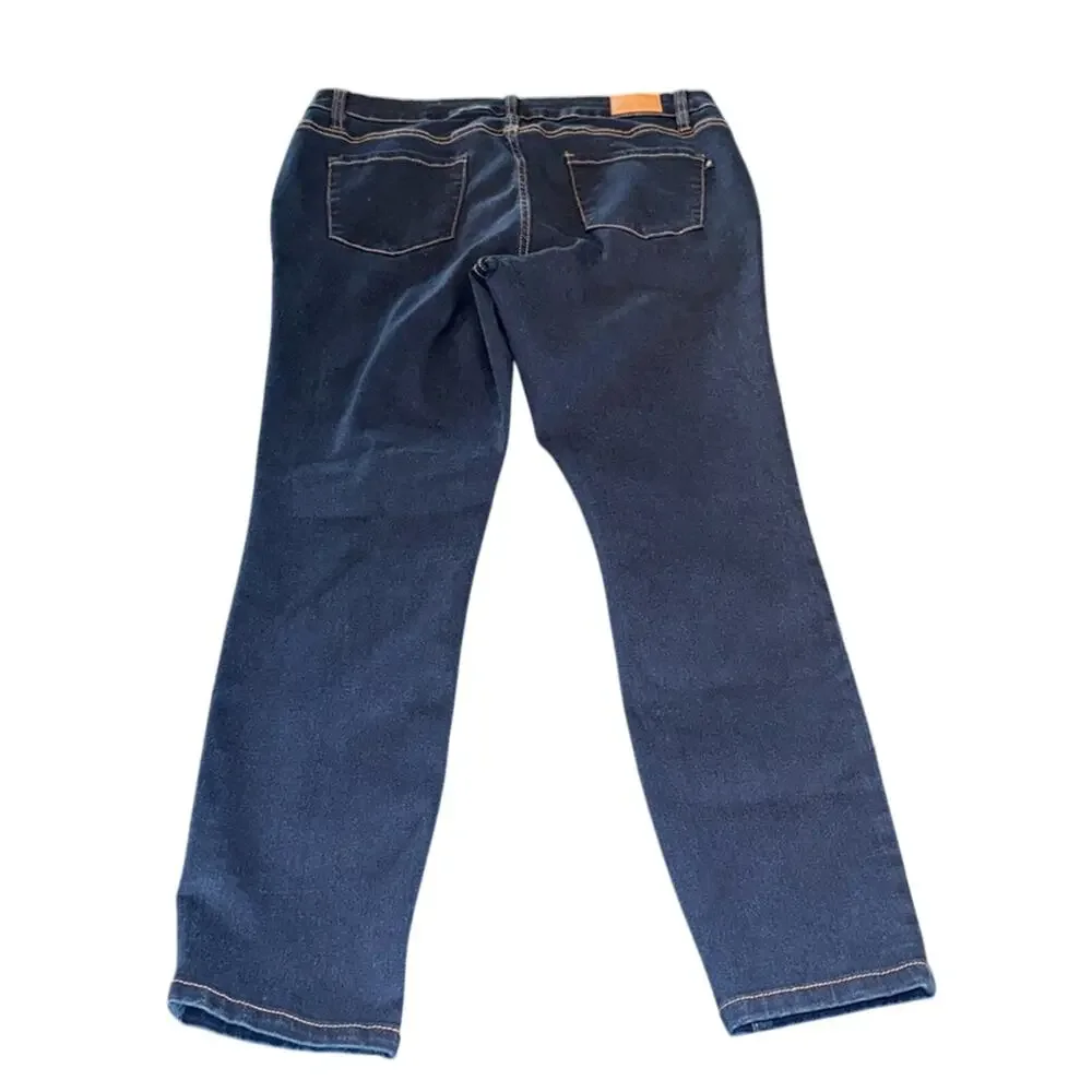 TAHARI Jeans Denim Dark Blue Wash‎ Skinny Stretch Comfort Classic Size 16W EUC